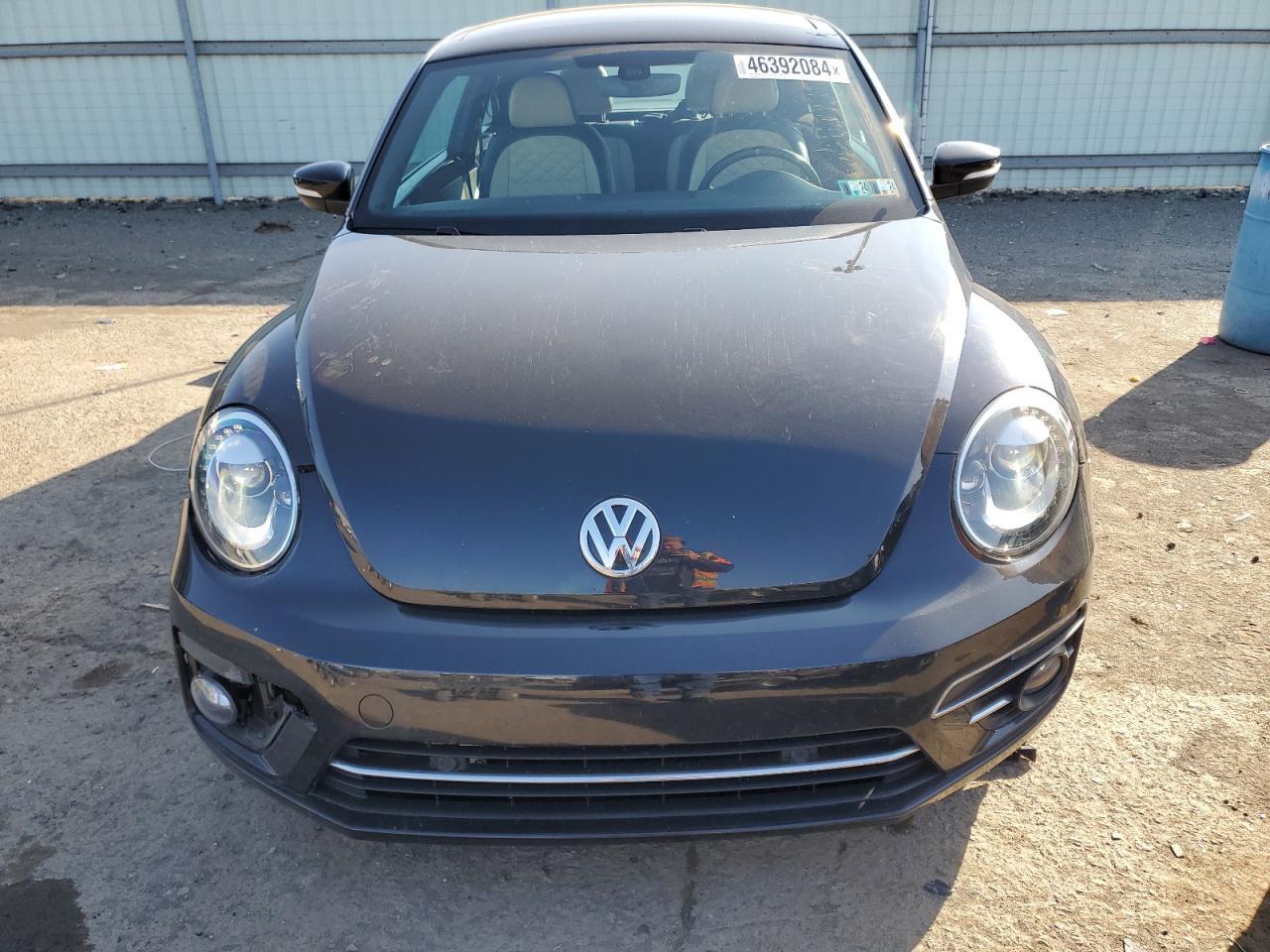 2019 VOLKSWAGEN BEETLE S - Фото 5