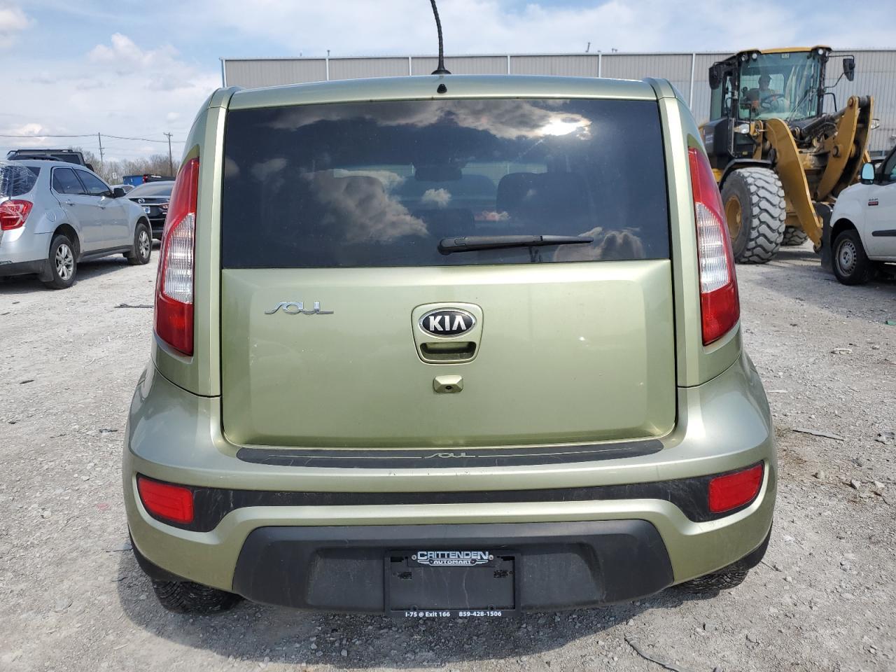 2013 KIA SOUL + - Image 6