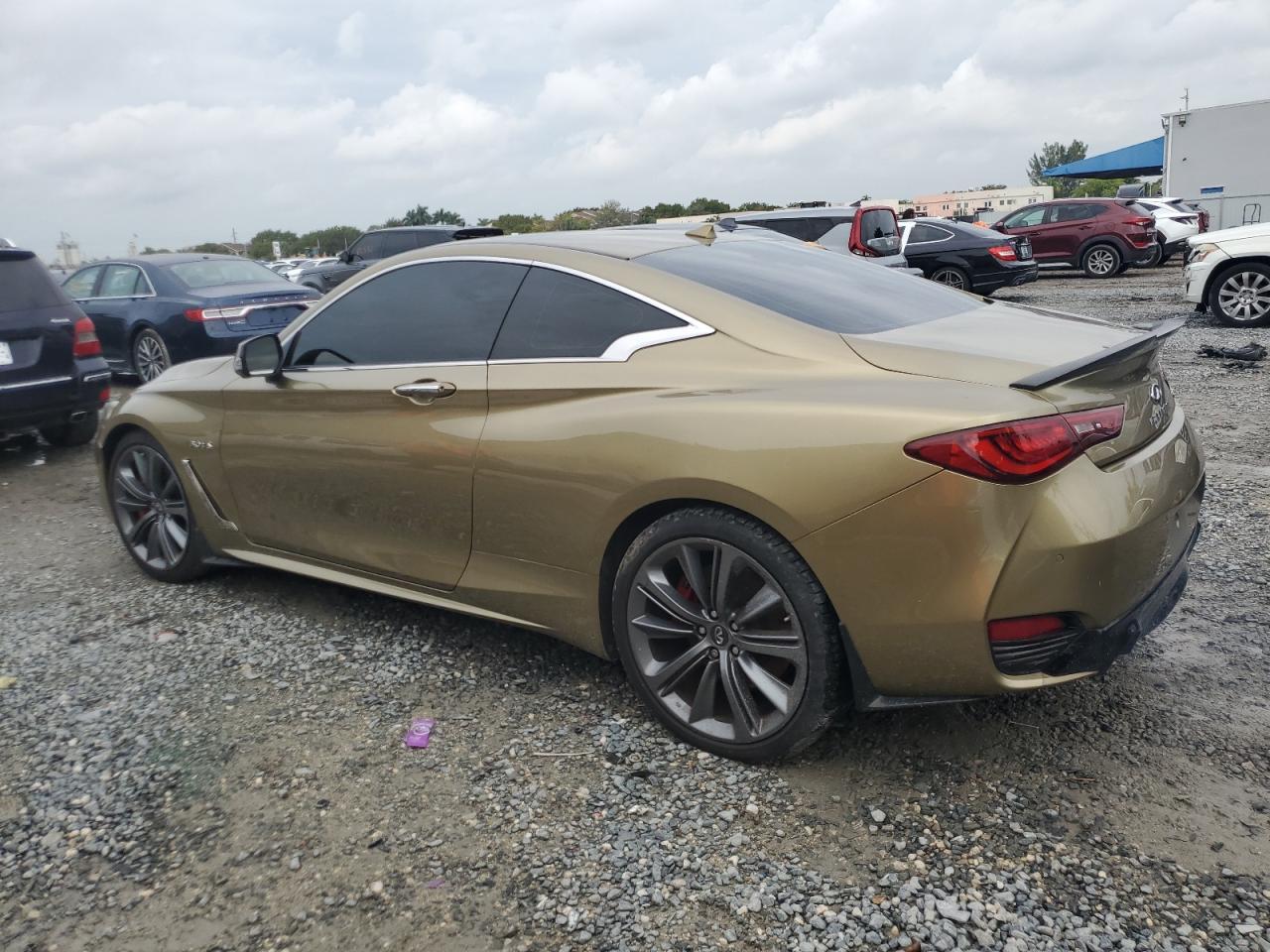 2017 INFINITI Q60 RED SP - Image 2