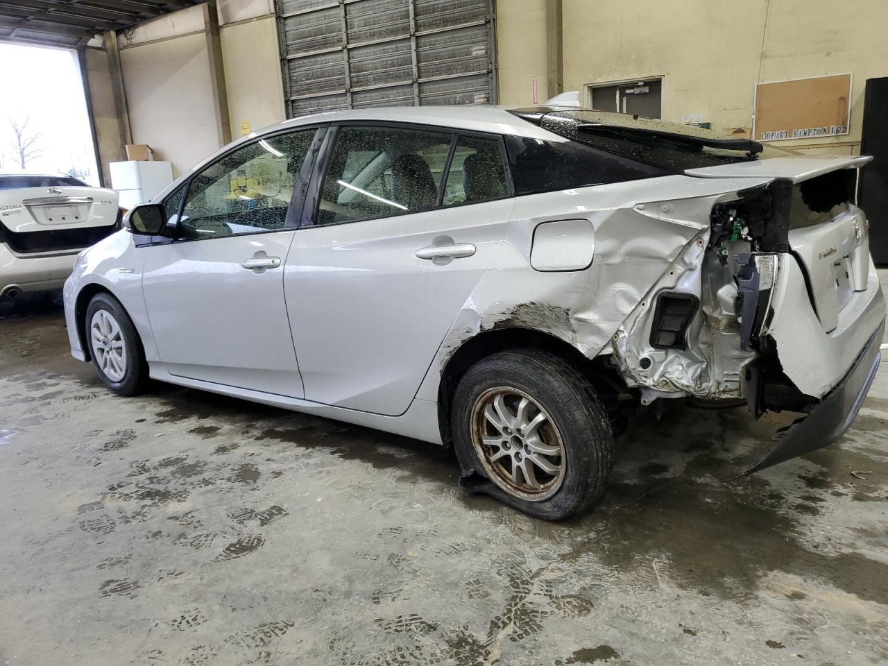 2016 TOYOTA PRIUS - Image 2