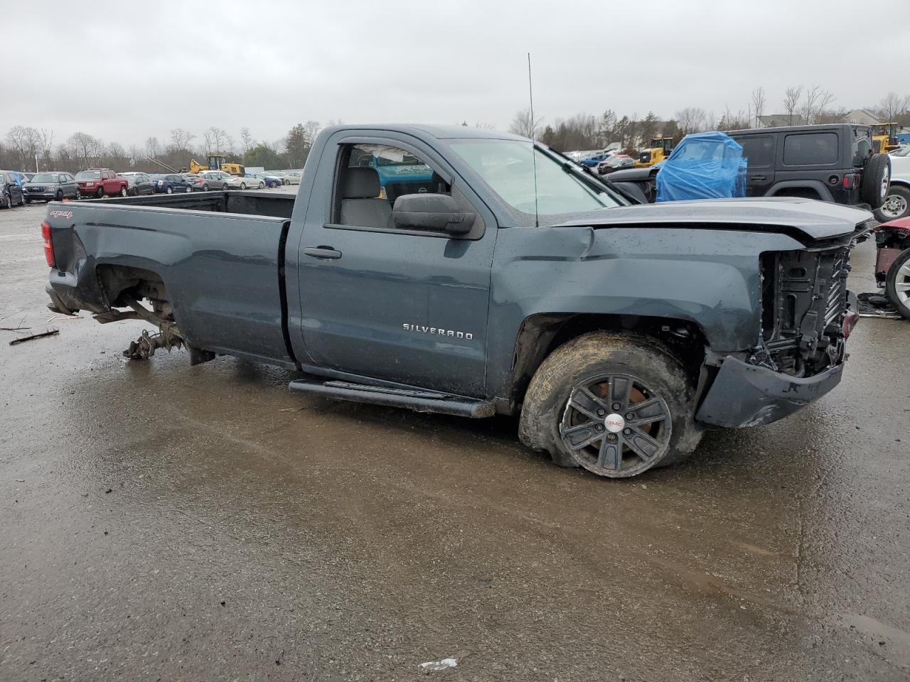 2017 CHEVROLET SILVERADO - Фото 4