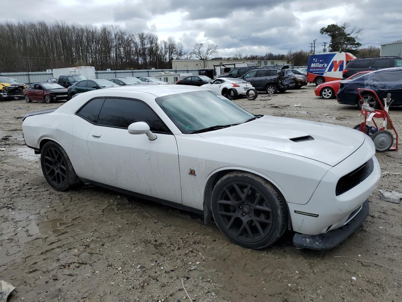 2017 DODGE CHALLENGER - Фото 4