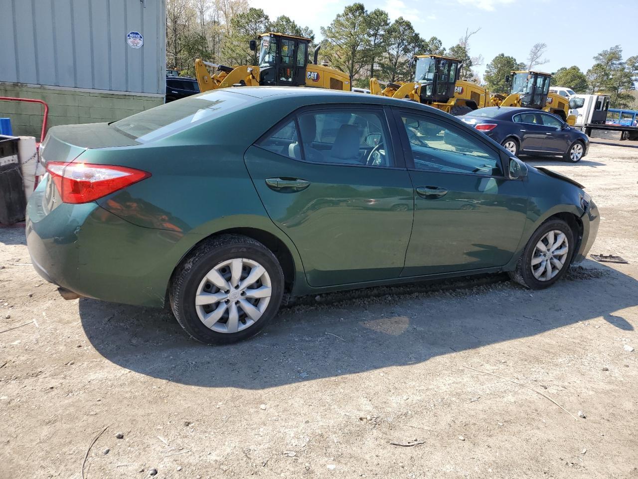 2015 TOYOTA COROLLA L - Фото 3