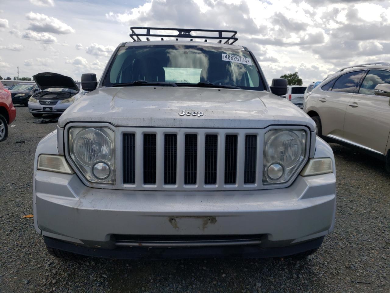 2011 JEEP LIBERTY SP - Фото 5