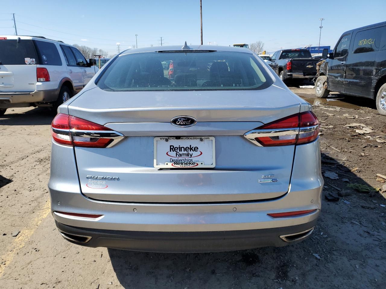 2020 FORD FUSION SE - Фото 6