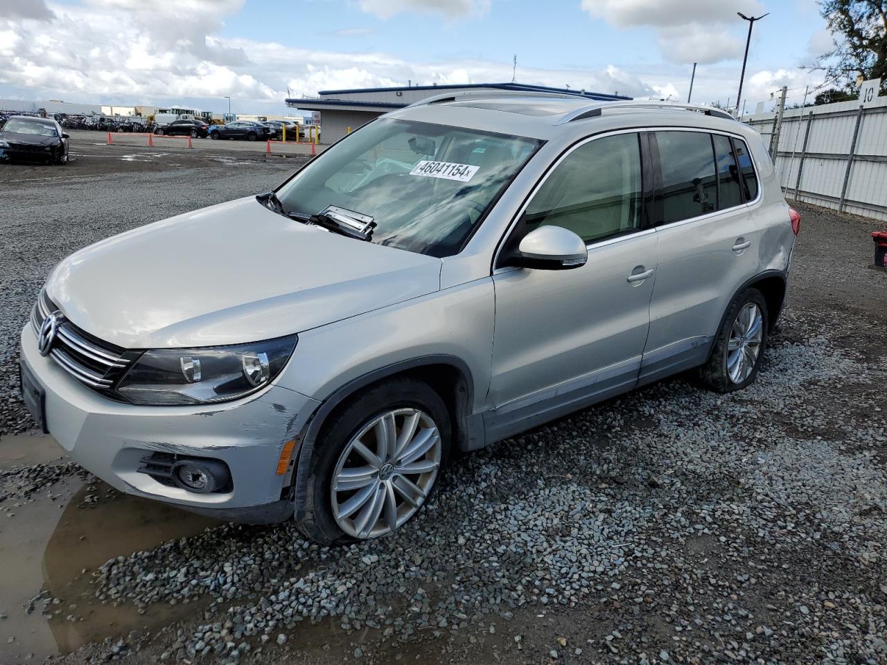 2015 VOLKSWAGEN TIGUAN S
