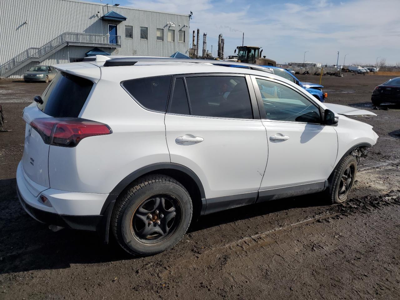 2018 TOYOTA RAV4 ADVEN - Фото 3