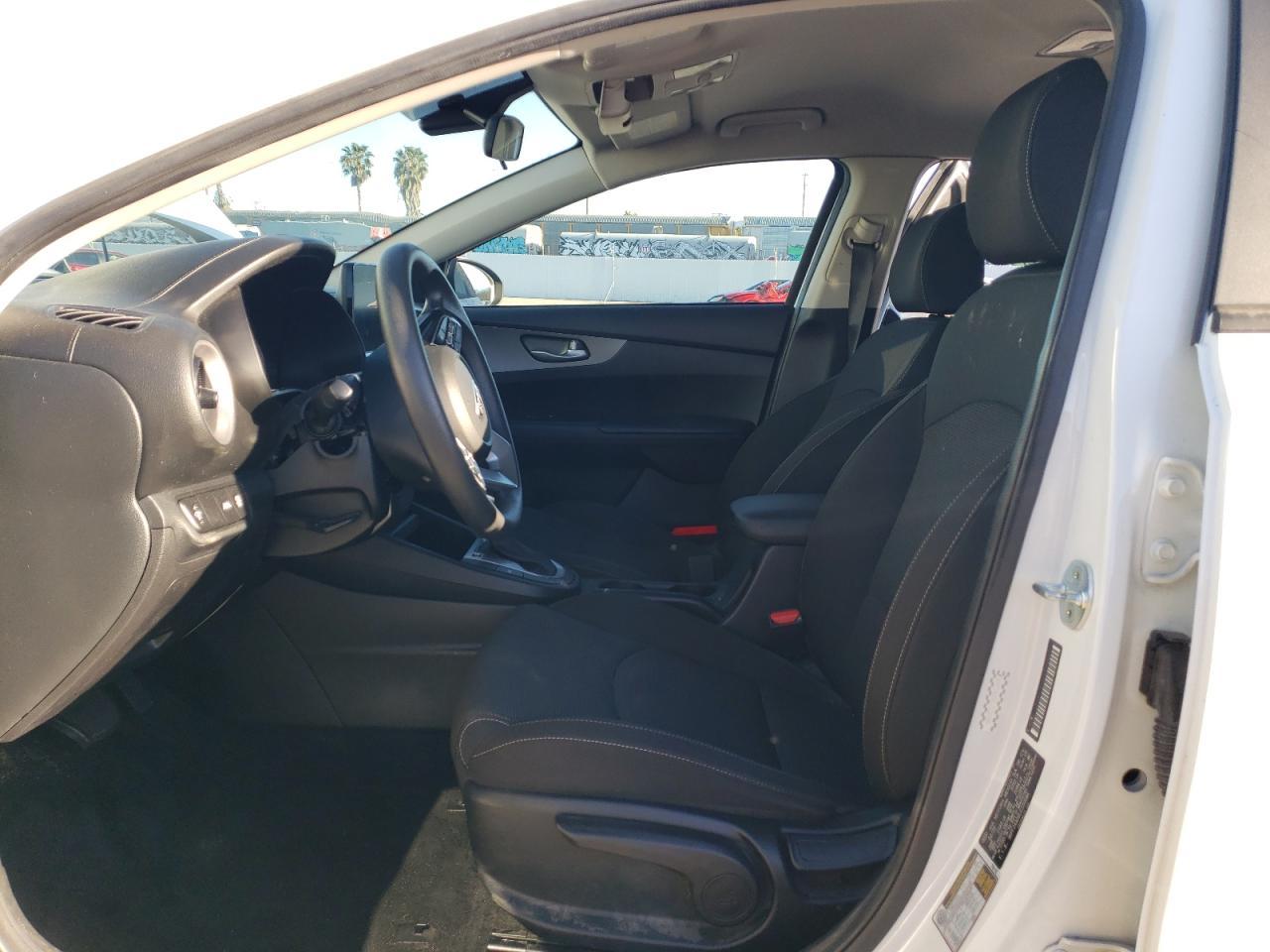 2020 KIA FORTE FE - Image 7