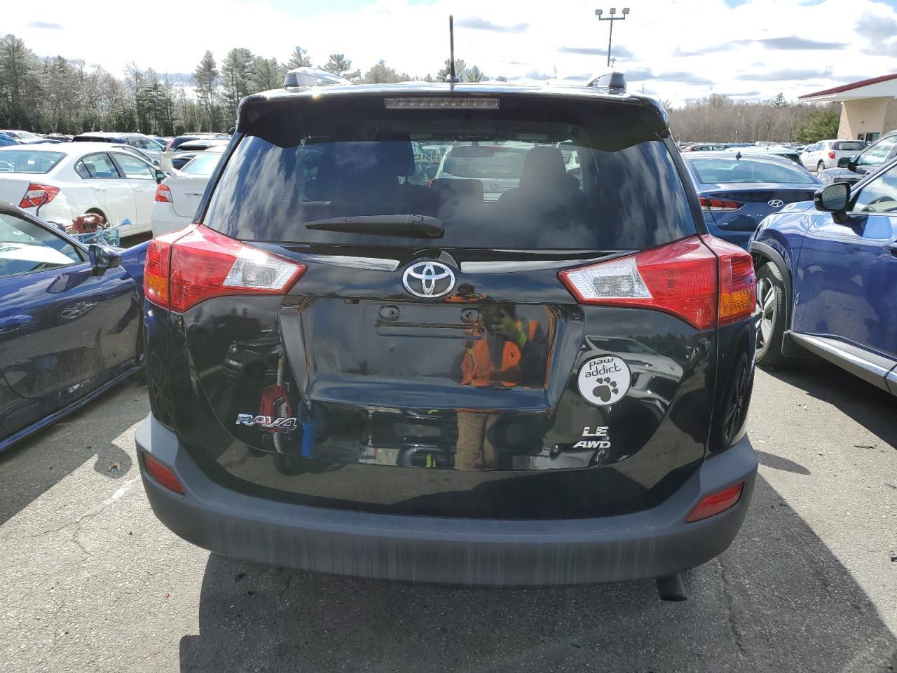 2014 TOYOTA RAV4 LE - Фото 6