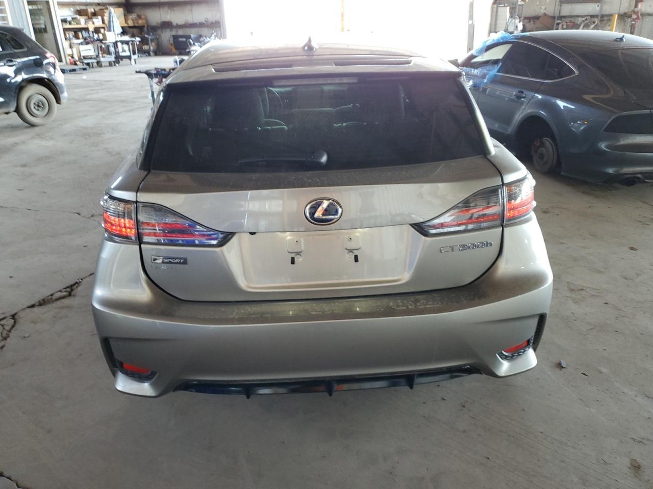 2016 LEXUS CT 200 - Фото 6