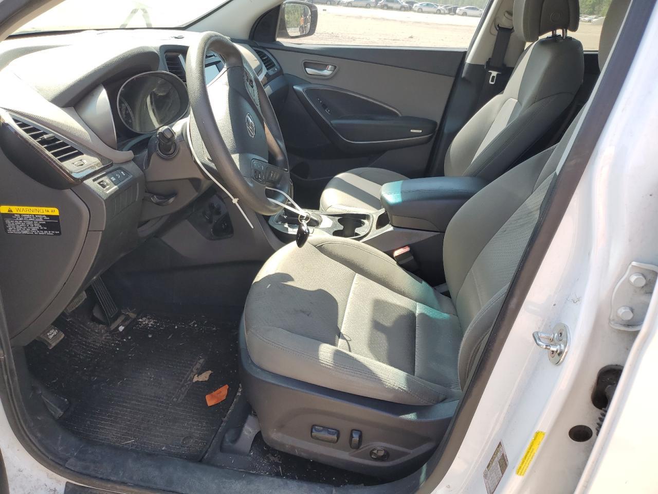 2017 HYUNDAI SANTA FE S - Image 7