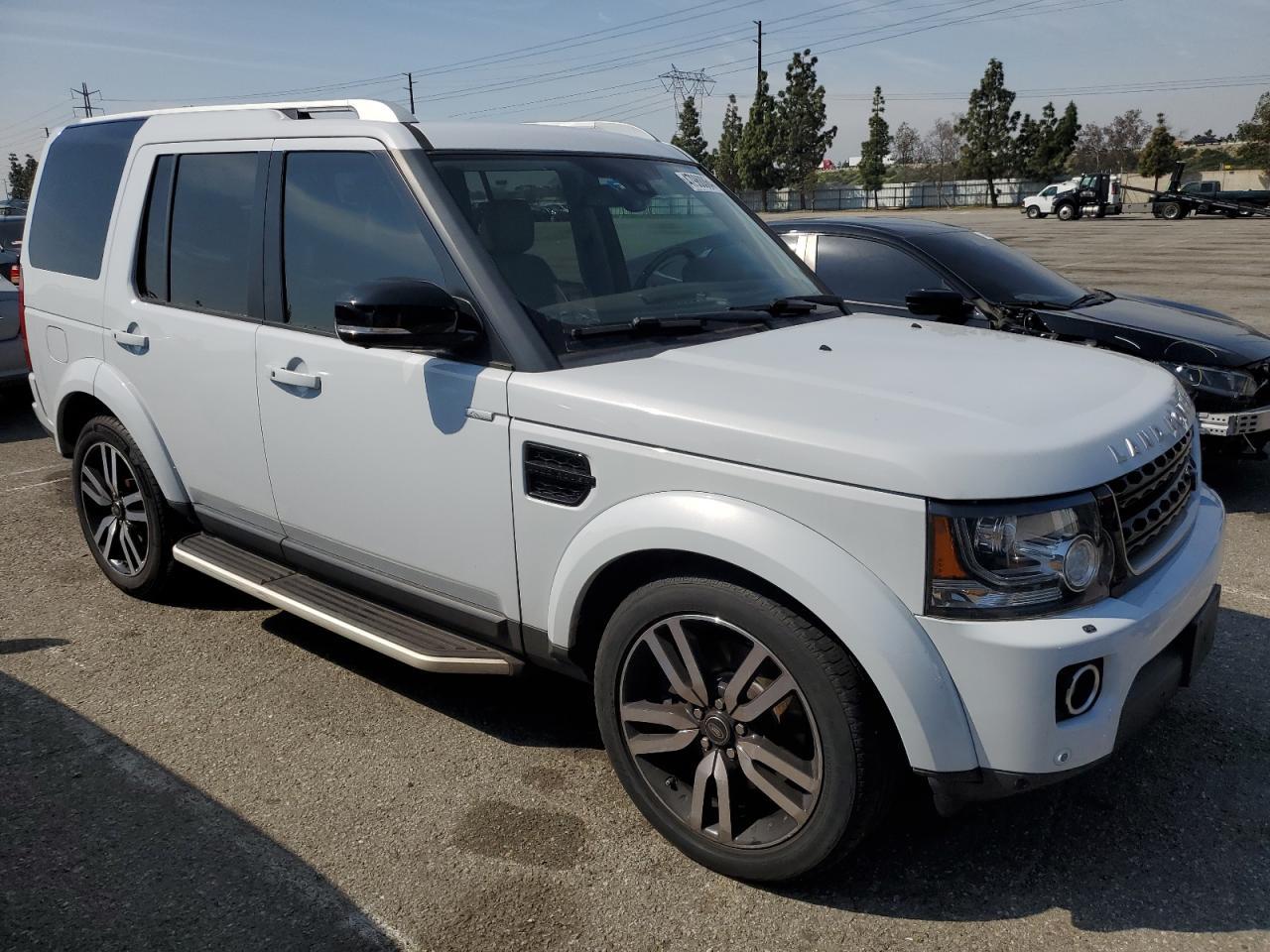 2016 LAND ROVER LR4 HSE LU - Image 4