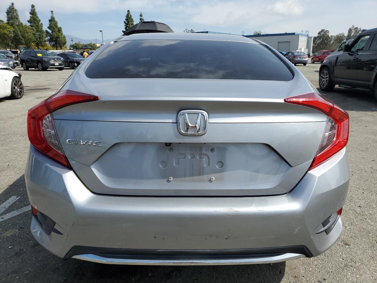 2019 HONDA CIVIC LX - Image 6