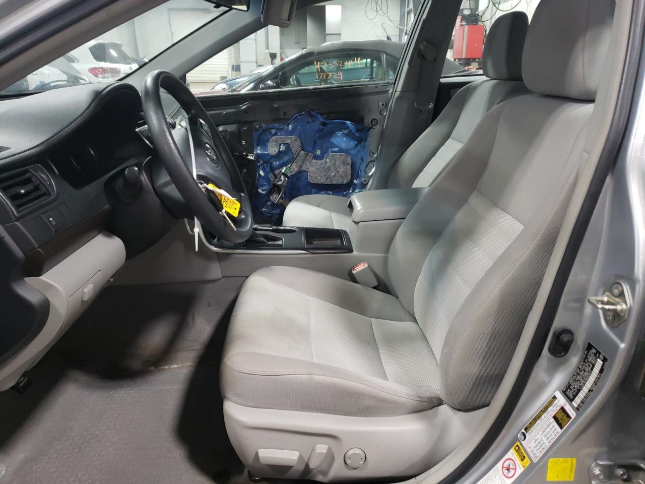 2017 TOYOTA CAMRY LE - Image 7