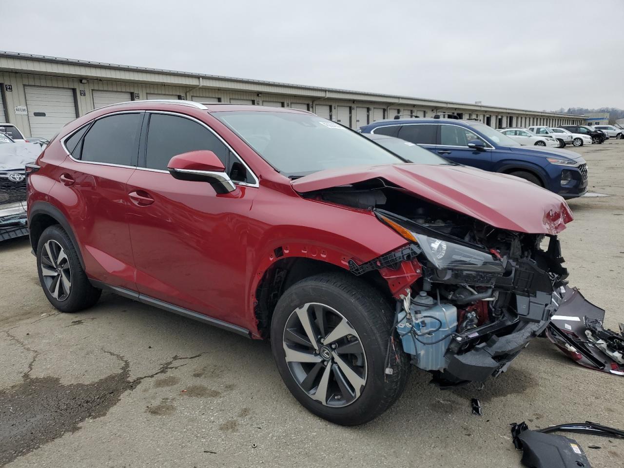 2020 LEXUS NX 300 - Фото 4
