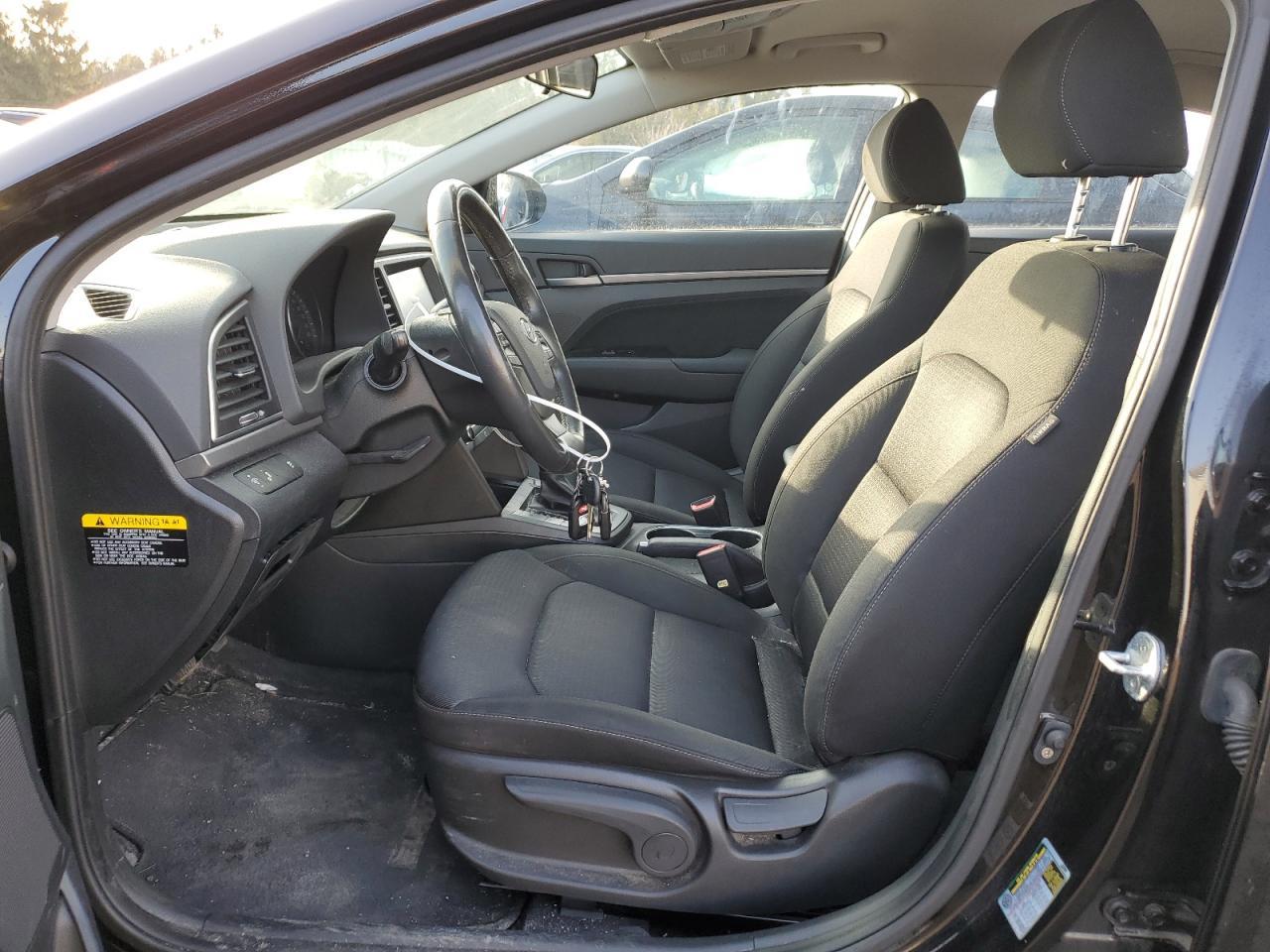 2018 HYUNDAI ELANTRA SE - Фото 7