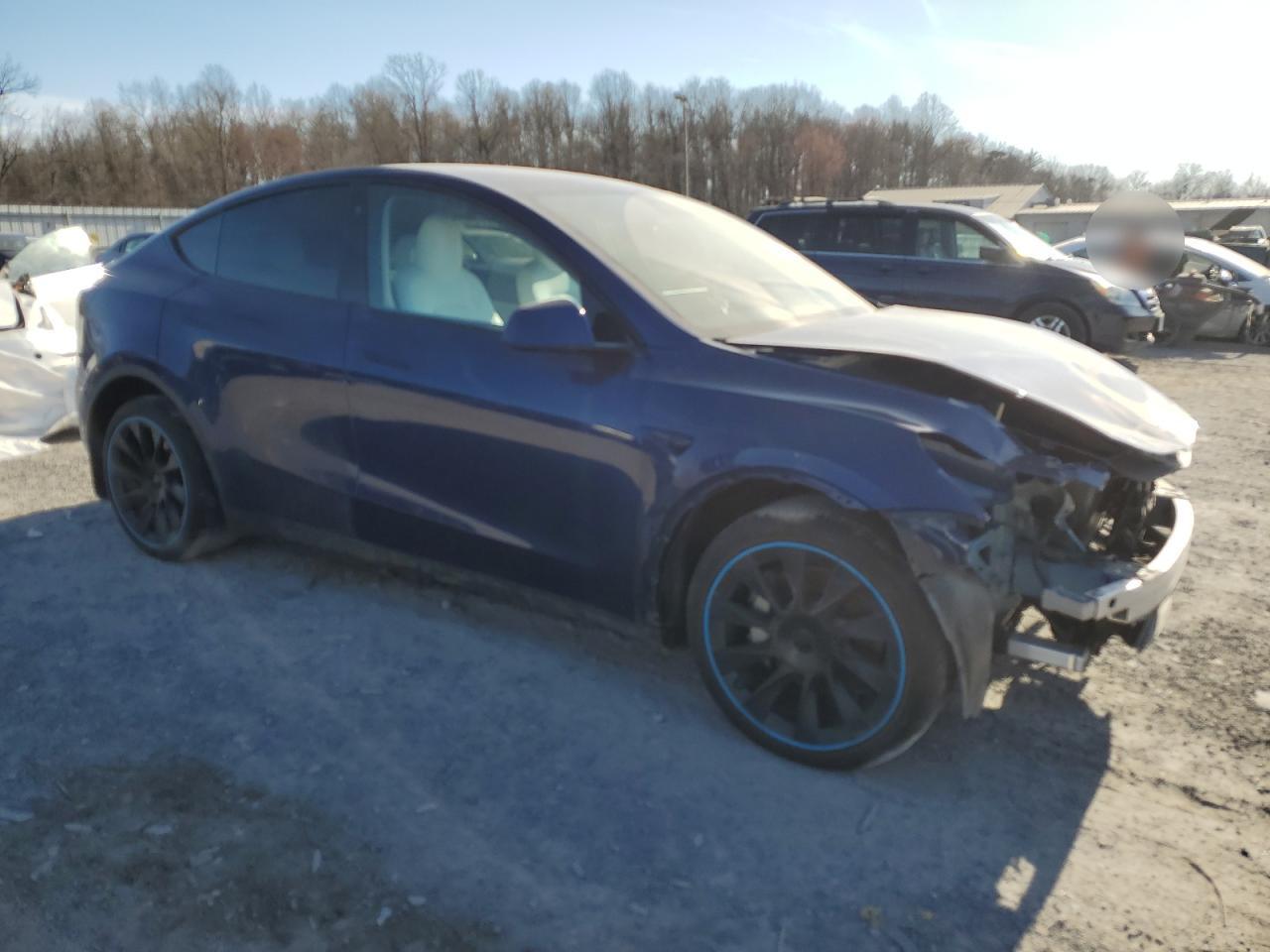 2022 TESLA MODEL Y - Image 4