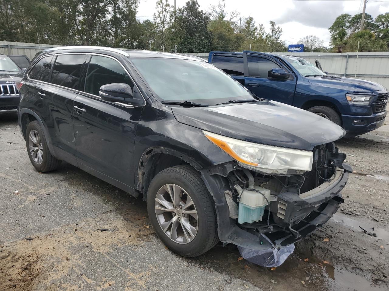 2014 TOYOTA HIGHLANDER - Image 4