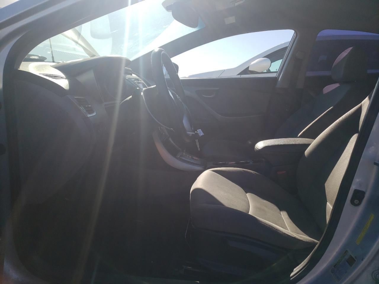 2013 HYUNDAI ELANTRA GL - Image 7