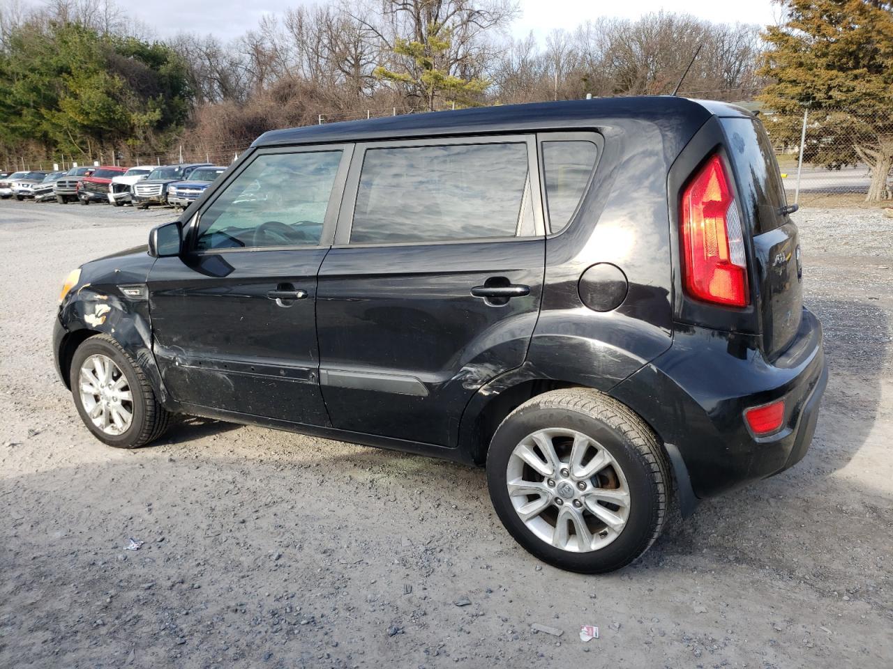 2013 KIA SOUL - Image 2