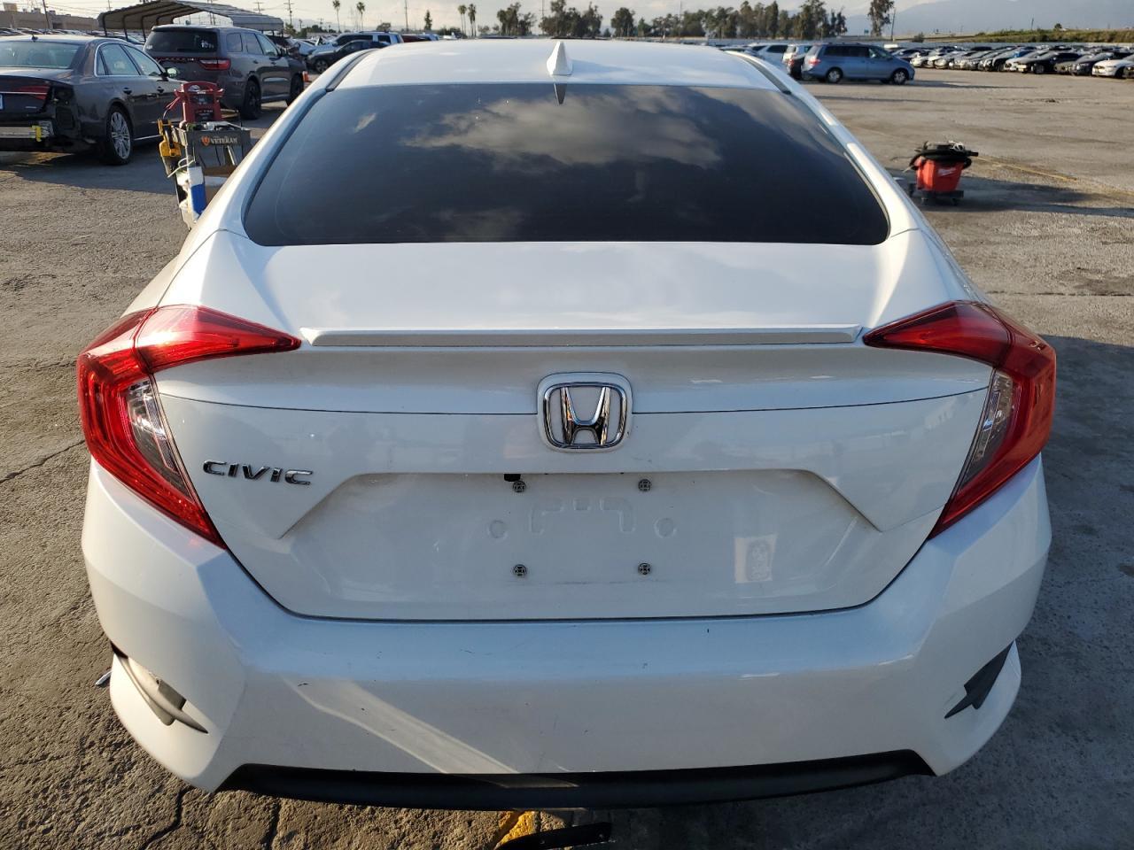 2018 HONDA CIVIC EX - Фото 6