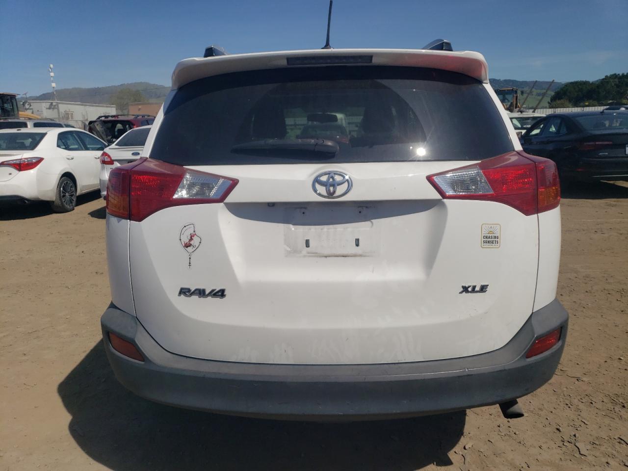 2015 TOYOTA RAV4 XLE - Image 6