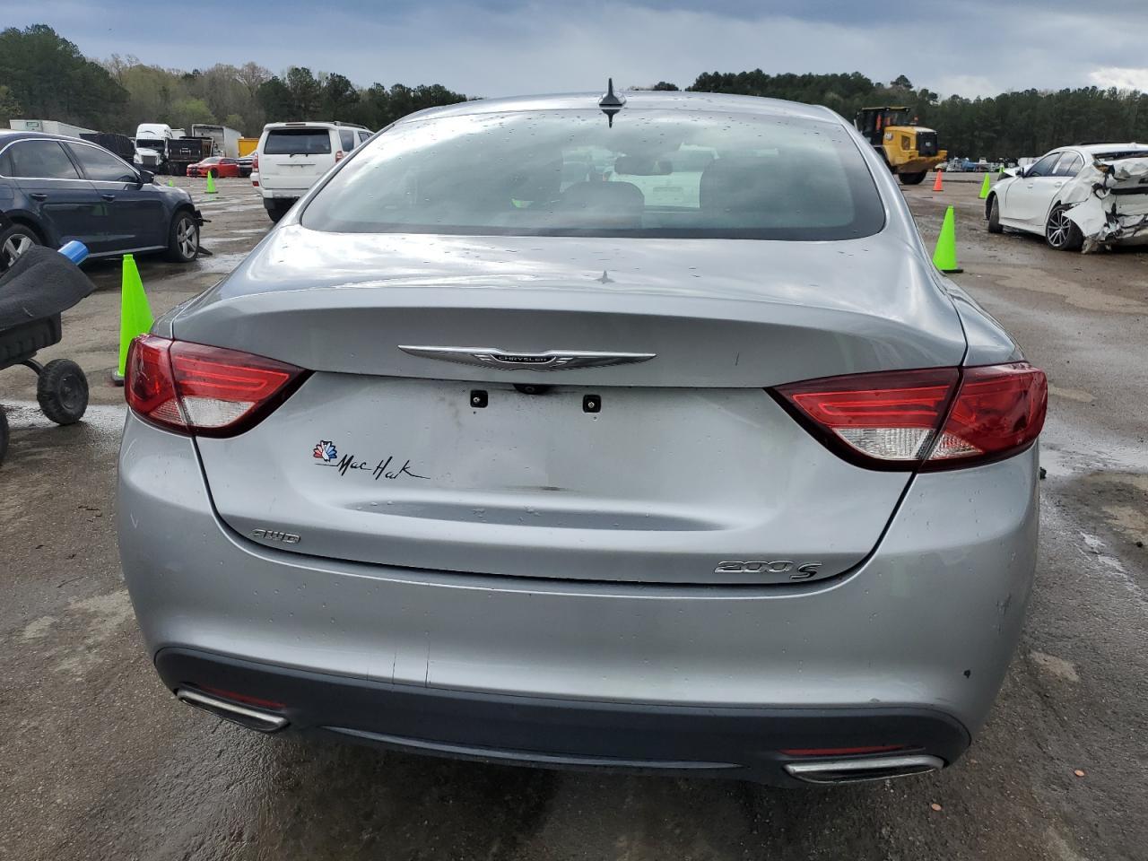 2015 CHRYSLER 200 S - Фото 6
