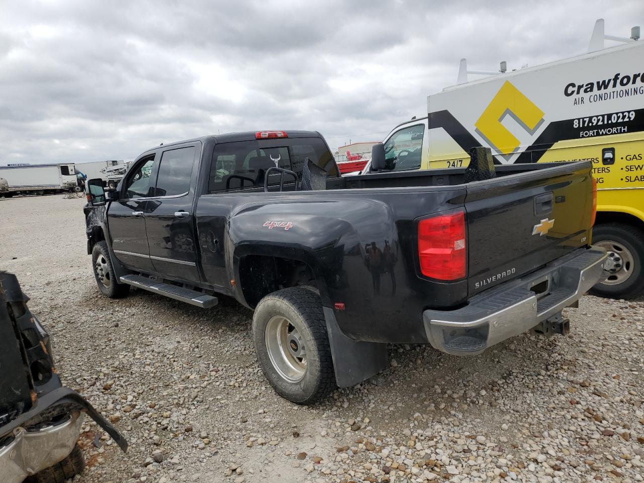 2015 CHEVROLET SILVERADO - Фото 2