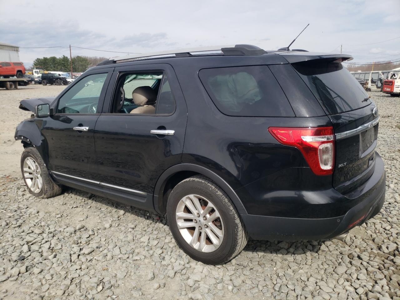 2013 FORD EXPLORER X - Фото 2