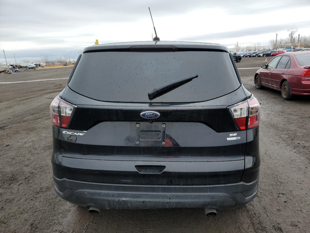 2017 FORD ESCAPE SE - Image 6