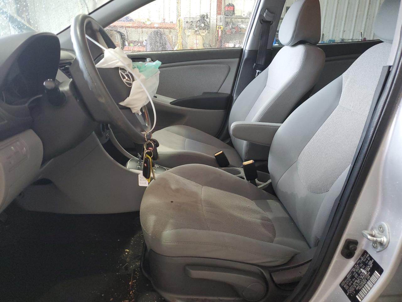 2014 HYUNDAI ACCENT GLS - Фото 7