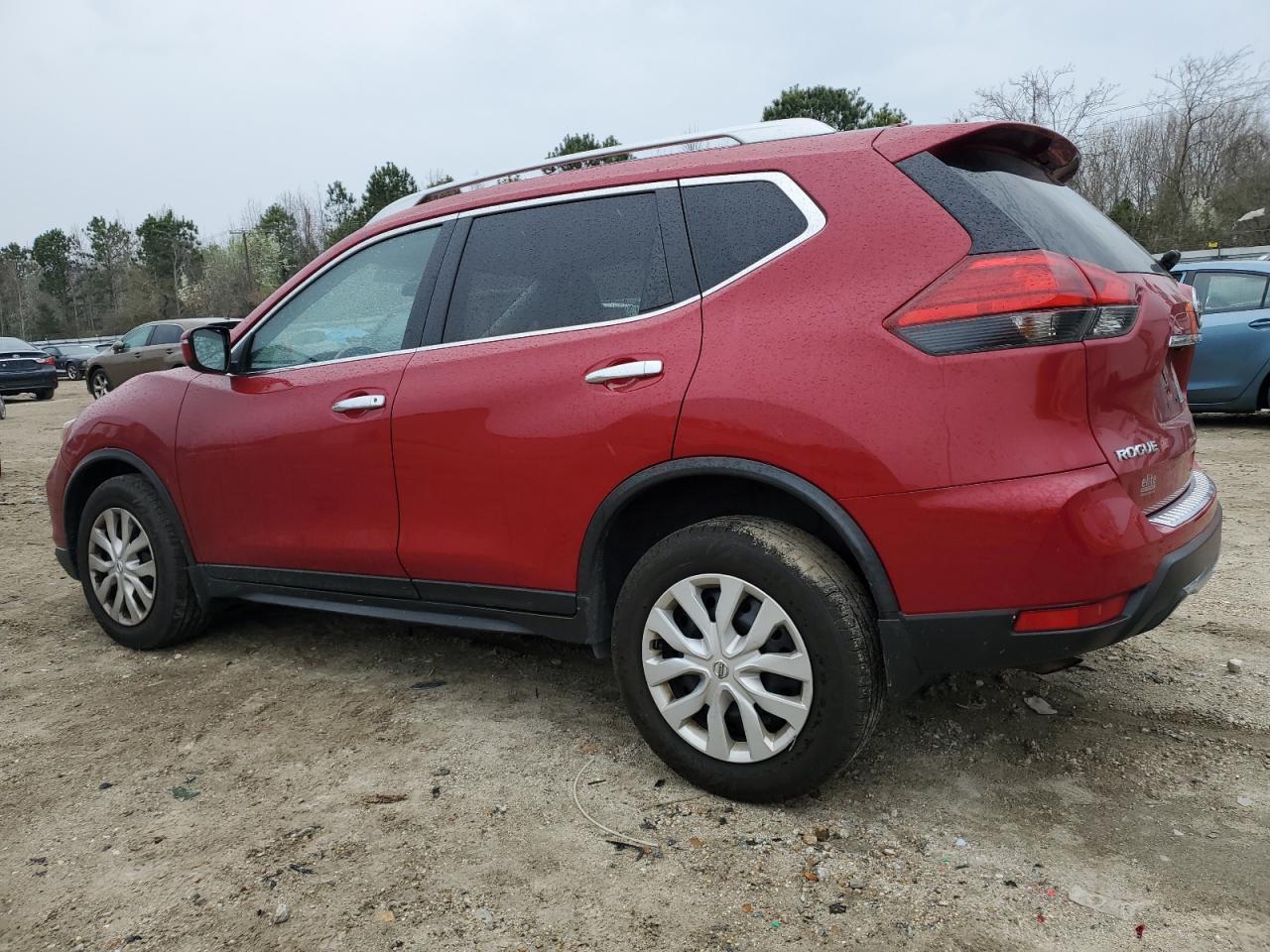 2017 NISSAN ROGUE S - Фото 2
