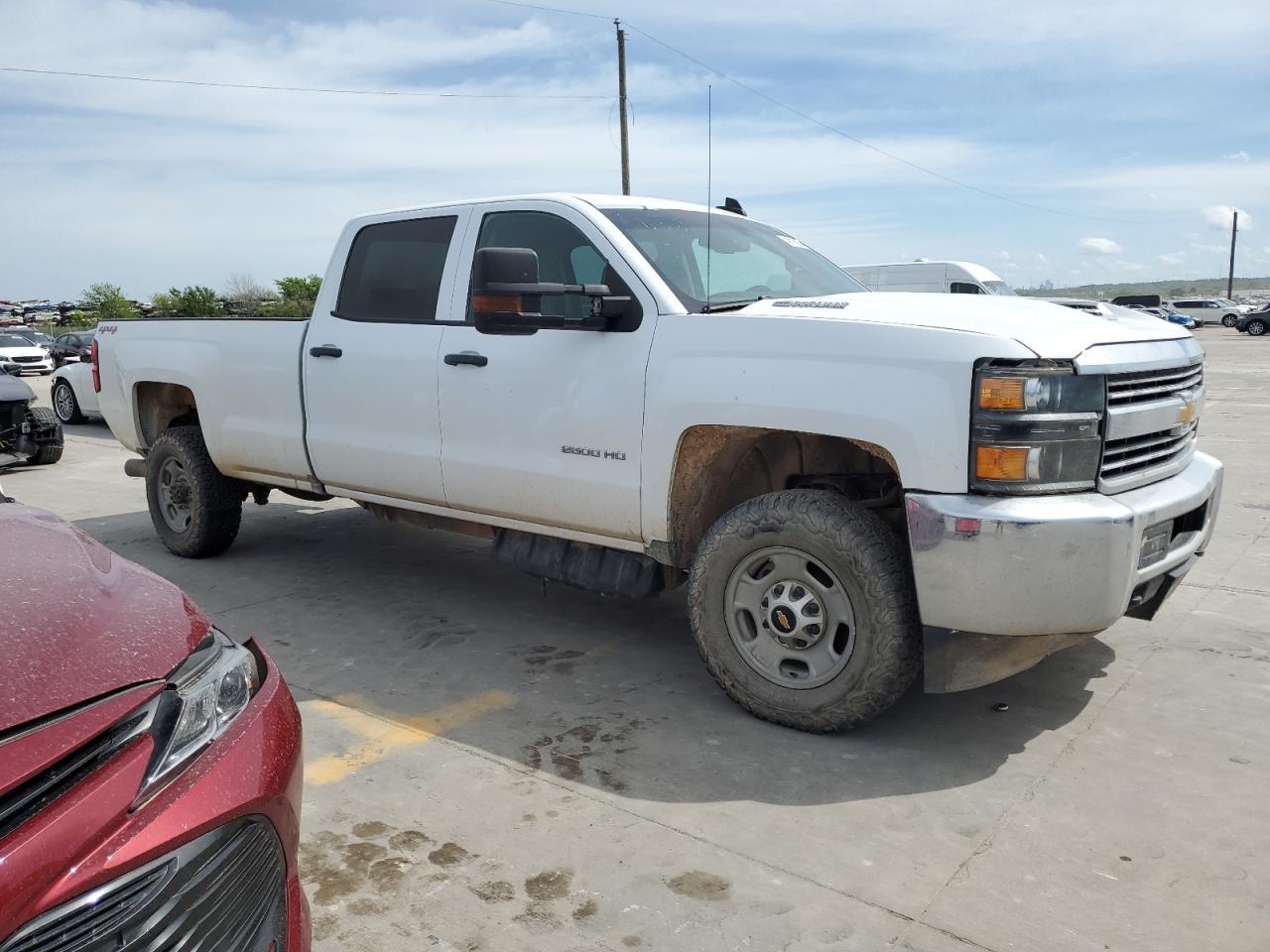 2017 CHEVROLET SILVERADO - Image 4