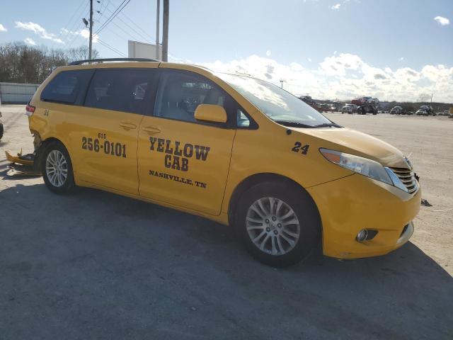 2013 Toyota Sienna Xle - Image 4