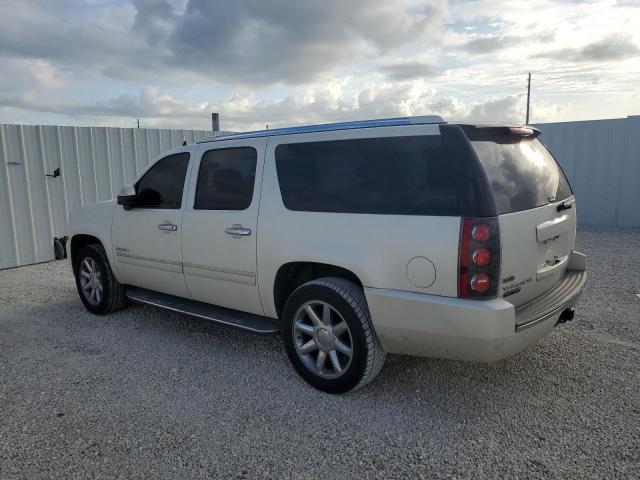 2010 GMC Yukon Xl Denali - Image 2