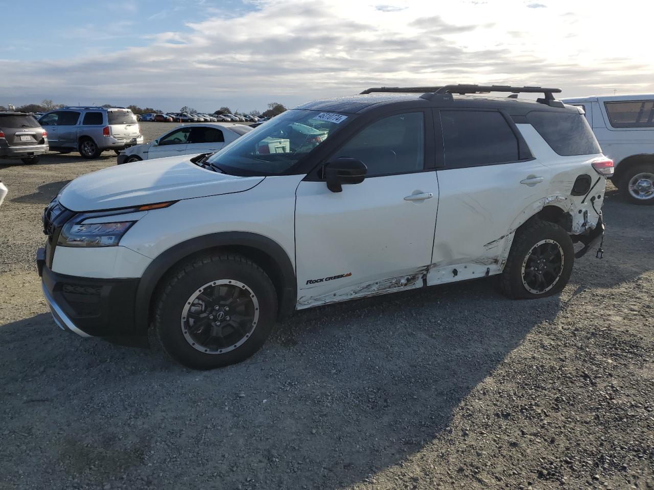 2023 NISSAN PATHFINDER