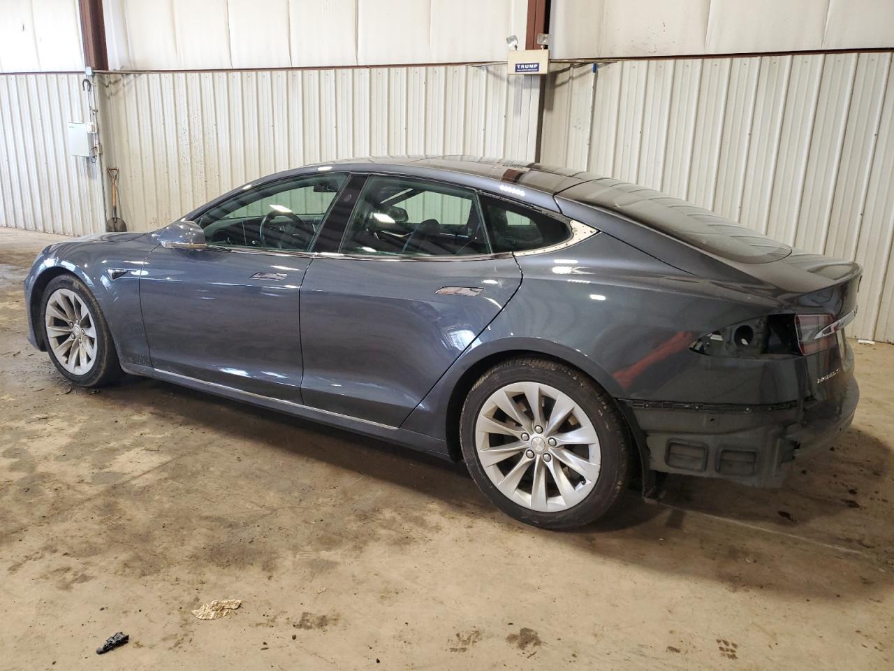 2017 TESLA MODEL S - Image 2