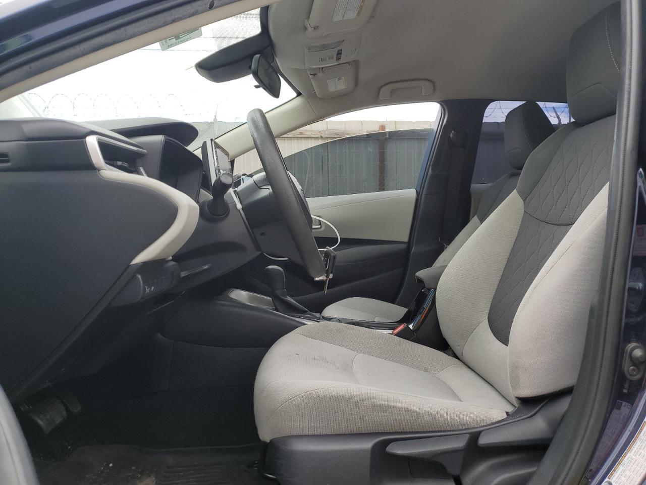 2020 TOYOTA COROLLA LE - Image 7