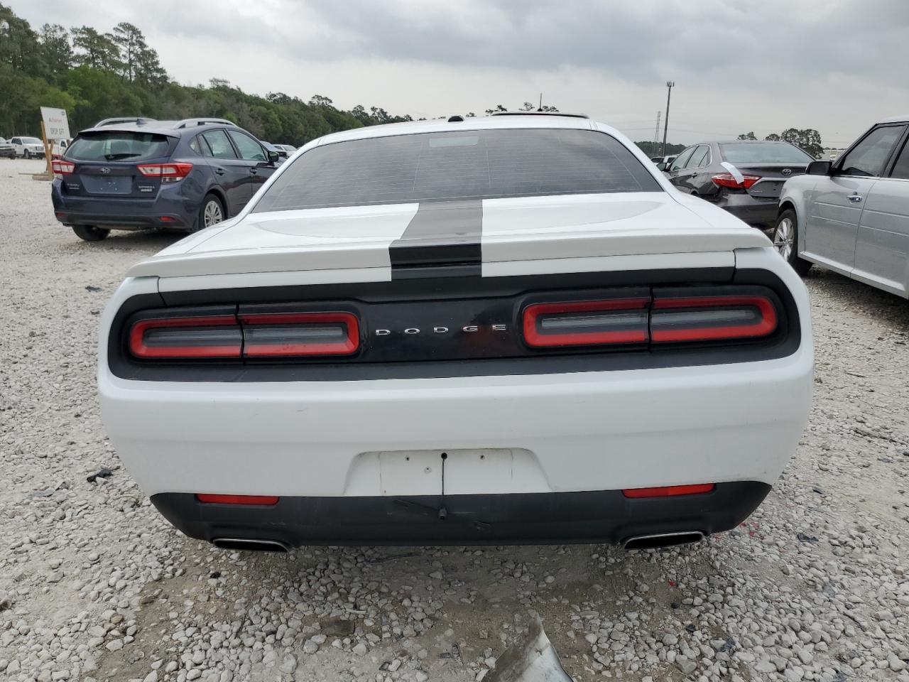 2015 DODGE CHALLENGER - Фото 6