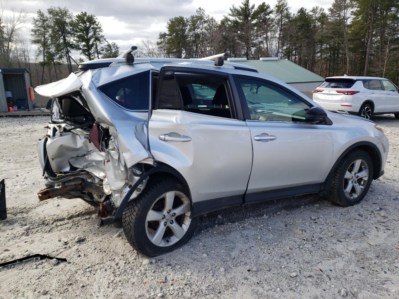 2015 TOYOTA RAV4 LE - Image 3