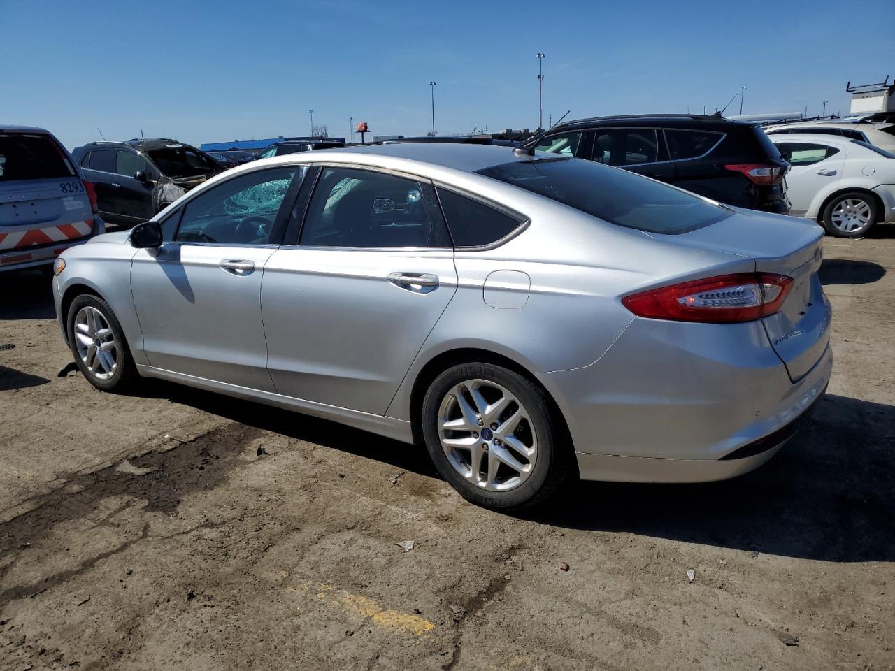 2013 FORD FUSION SE - Фото 2