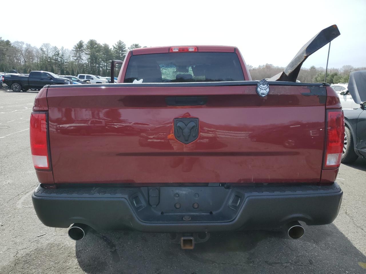 2014 RAM 1500 ST - Image 6