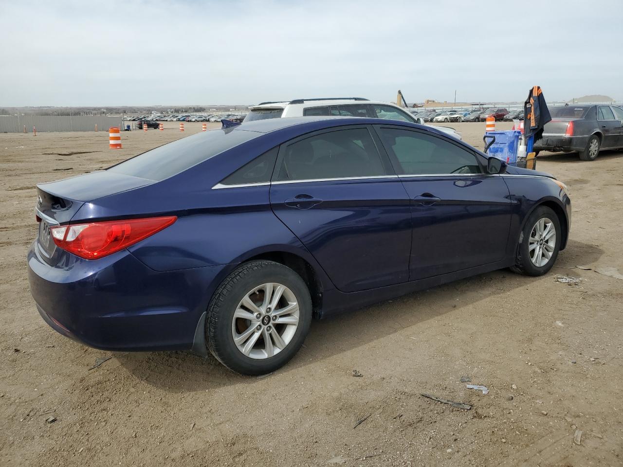 2013 HYUNDAI SONATA GLS - Image 3