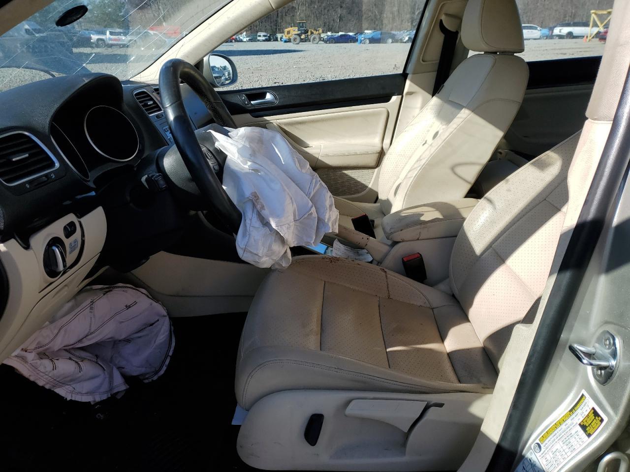 2013 VOLKSWAGEN JETTA TDI - Image 7