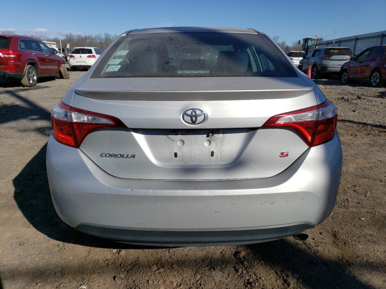 2015 TOYOTA COROLLA L - Image 6