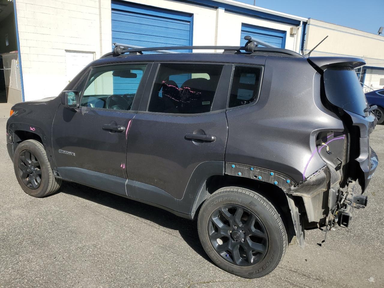 2017 JEEP RENEGADE L - Image 2