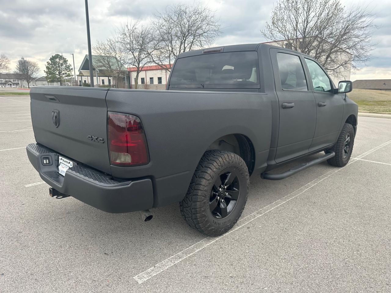 2018 RAM 1500 ST - Image 4