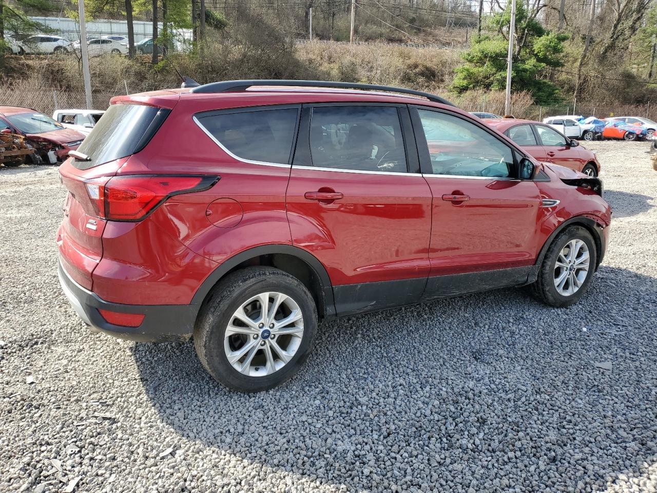 2019 FORD ESCAPE SEL - Фото 3