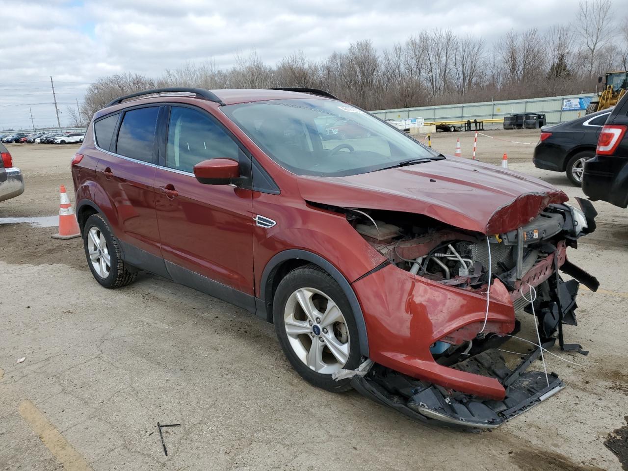 2015 FORD ESCAPE SE - Image 4