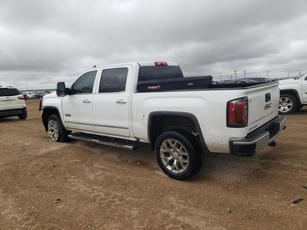 2018 GMC SIERRA K15 - Фото 2